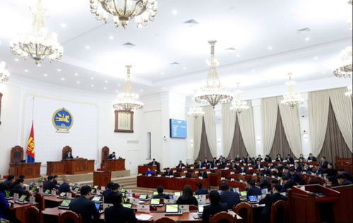 УИХ-ЫН ЧУУЛГАН ХУРАЛДАЖ БАЙНА